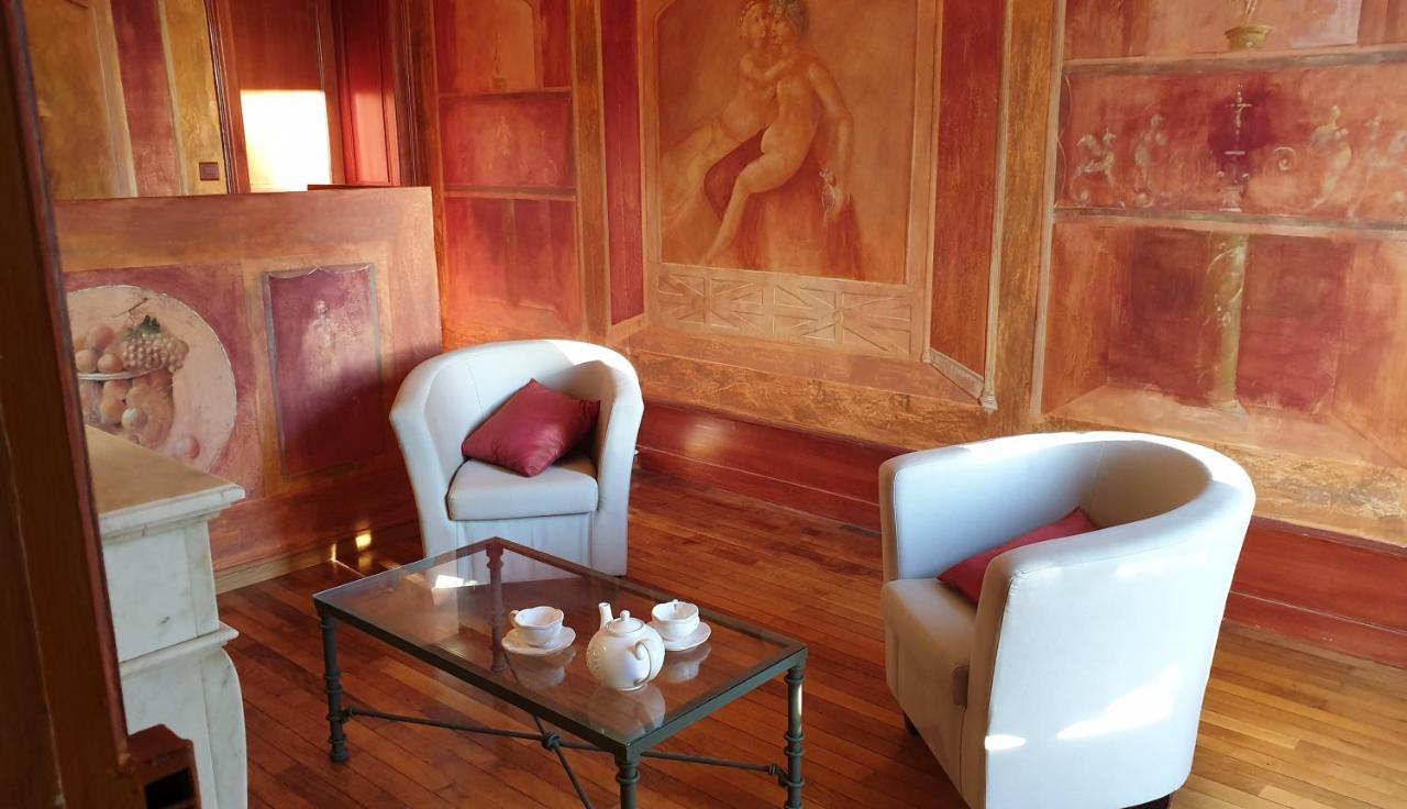 La Villa Des Arts Savigne-l'Eveque Екстериор снимка