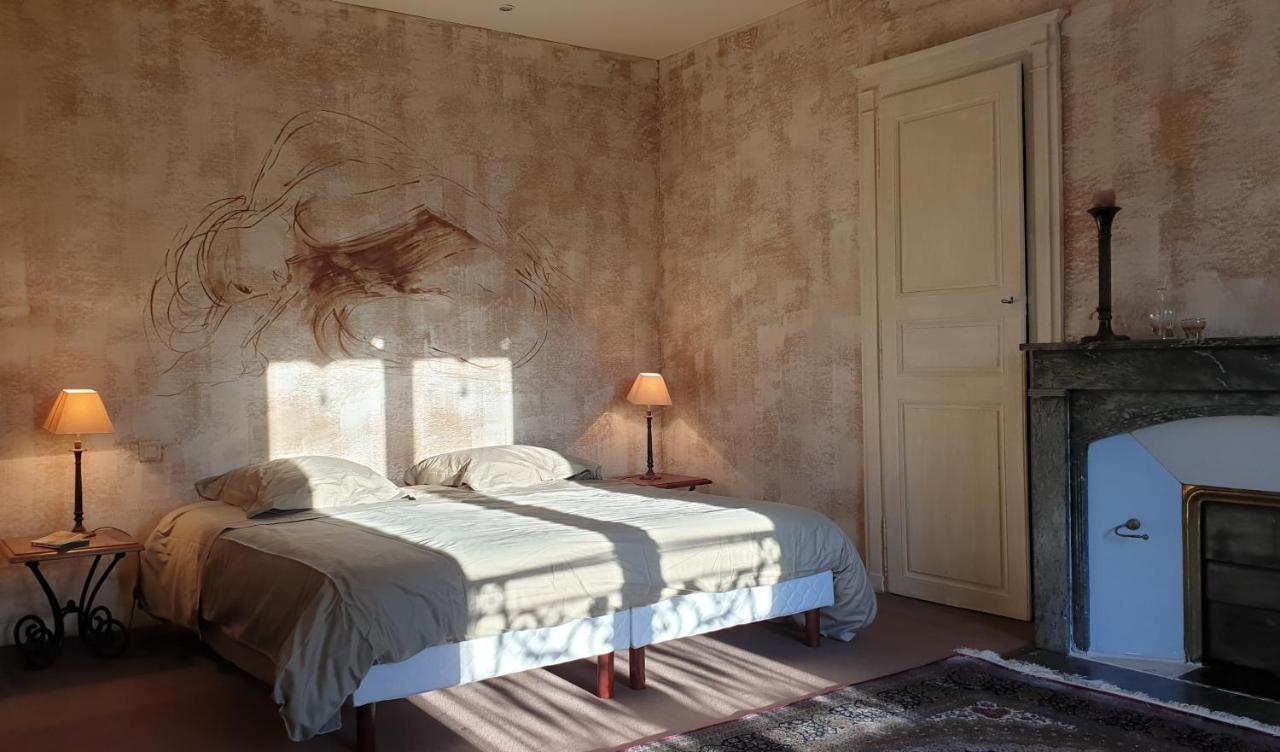 La Villa Des Arts Savigne-l'Eveque Екстериор снимка